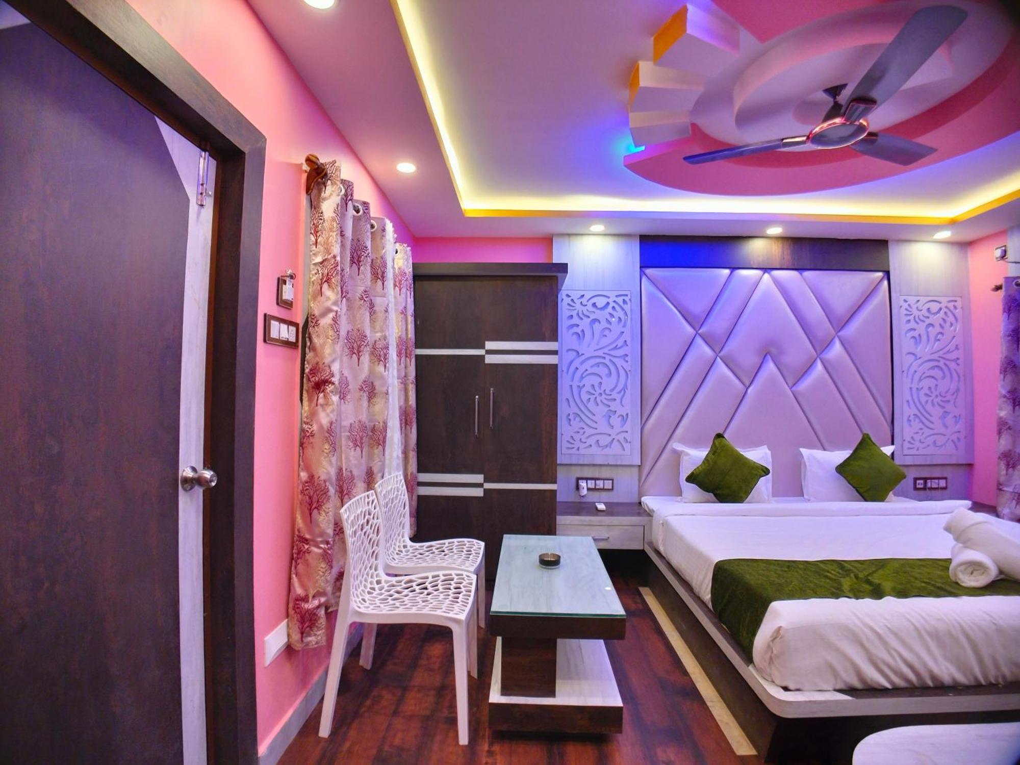 The Pelican Beach Resort Mandarmani Esterno foto