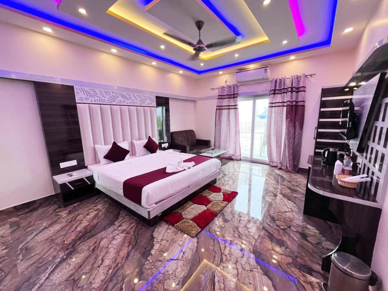 The Pelican Beach Resort Mandarmani Esterno foto